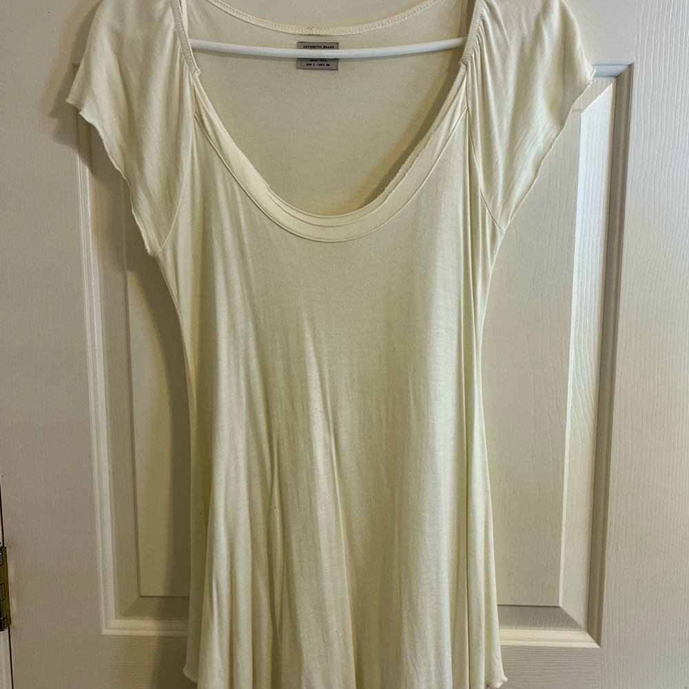 Flowy Cream Short Sleeve Top